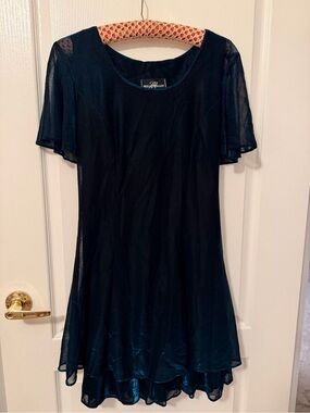 Moda Bella Black Short-Sleeve Mini Dress